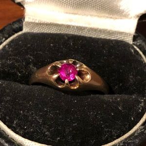 Vintage gemstone ring